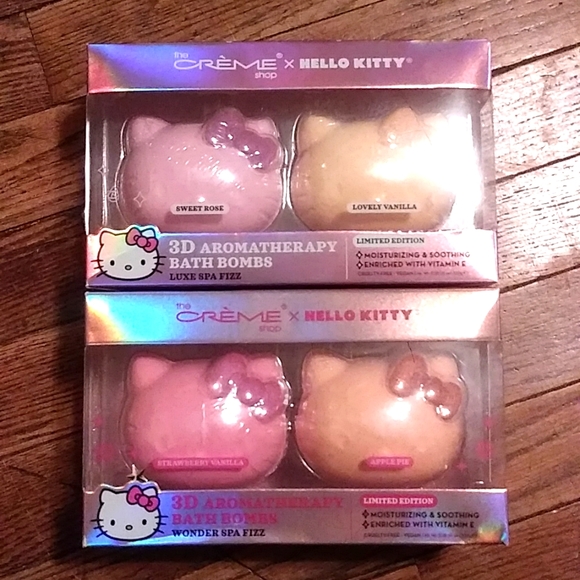 Hello Kitty Other - NWT 3D Hello Kitty Limited Edition Bath Bomb set The Creme Shop